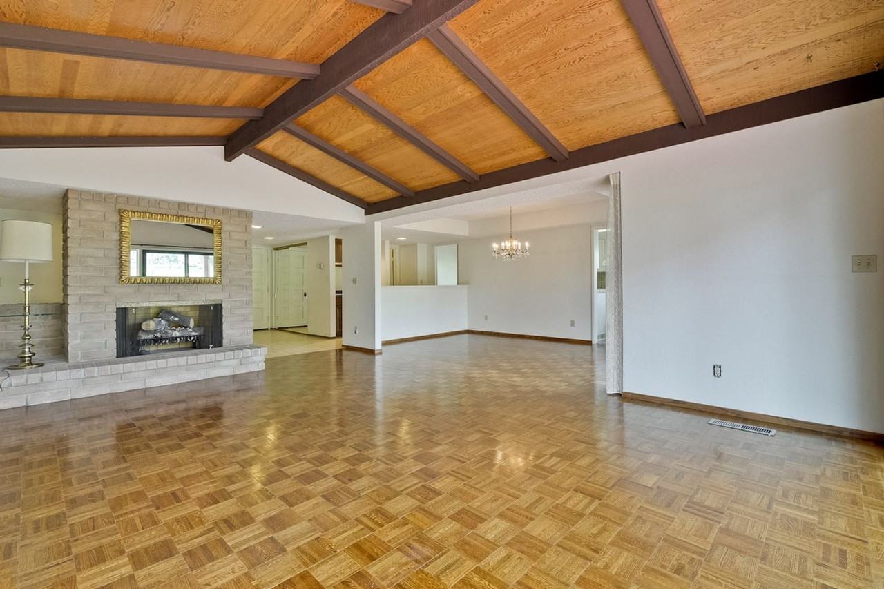 8224 Claret Ct - Photo 6 of 50