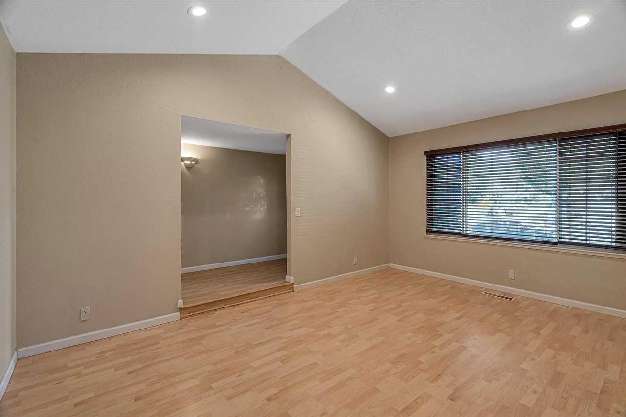 5263 Knights Est - Photo 5 of 42