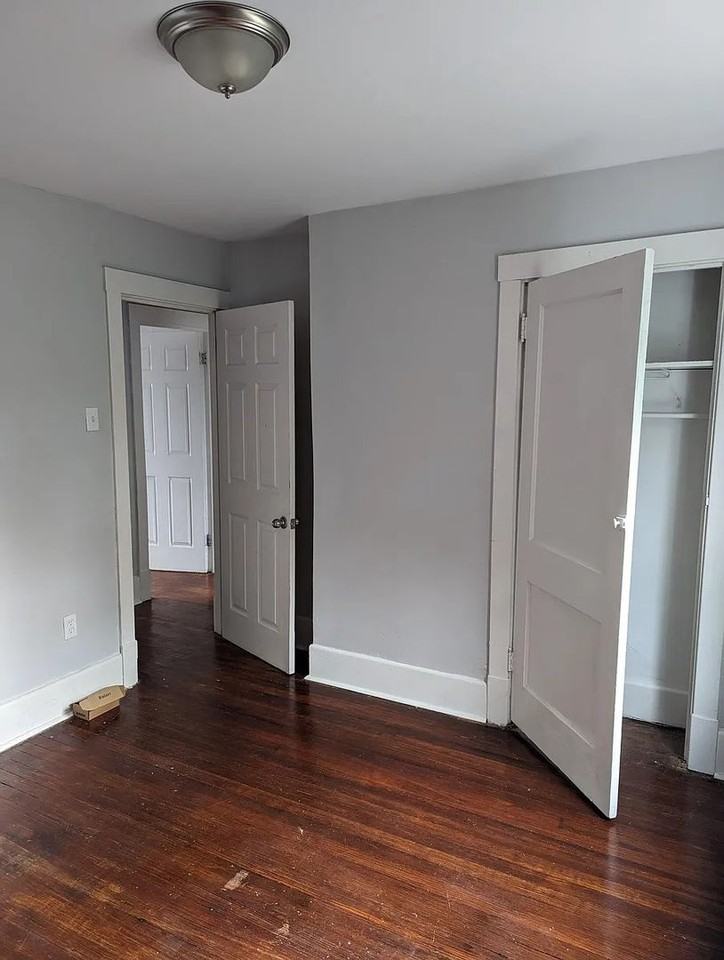 1116 Bellaire Ave - Photo 3 of 22