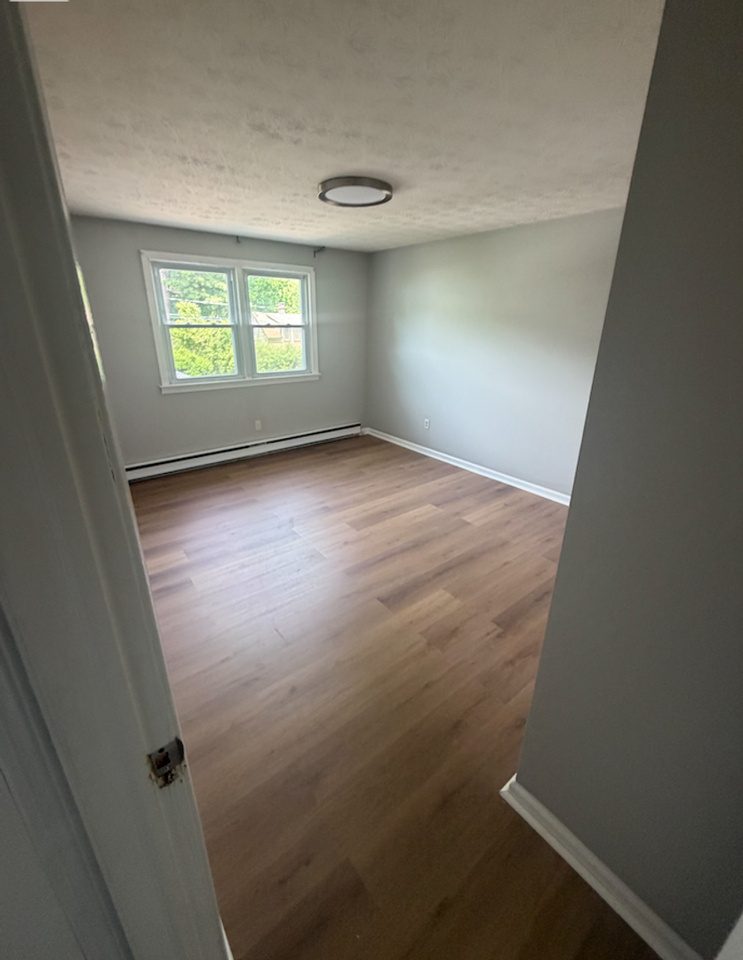 193 Newell Ave - Photo 6 of 7