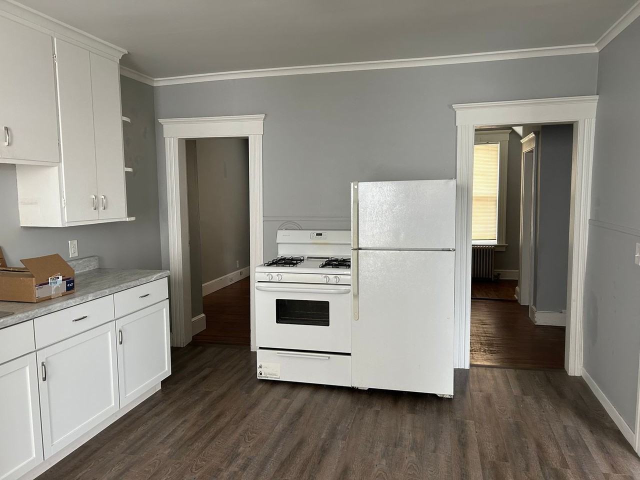 75 Turner Ave - Photo 3 of 13