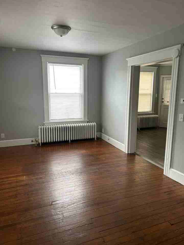 75 Turner Ave - Photo 5 of 13