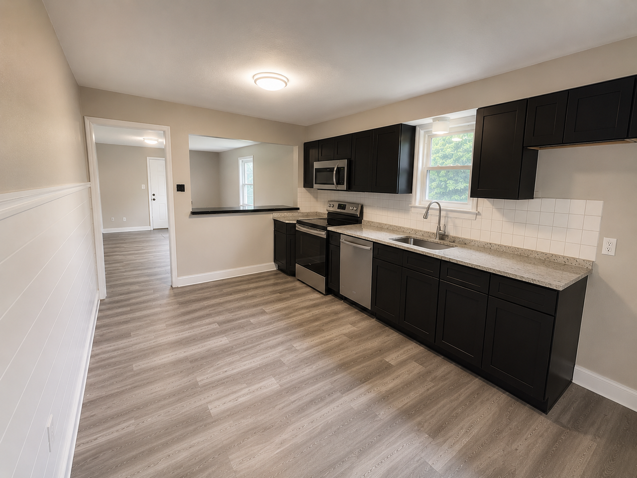312 Madison Ave - Photo 4 of 11