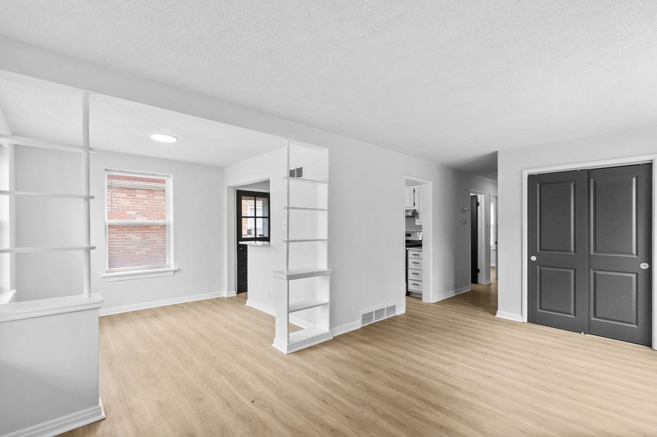 7034 Corbitt Ave - Photo 5 of 21