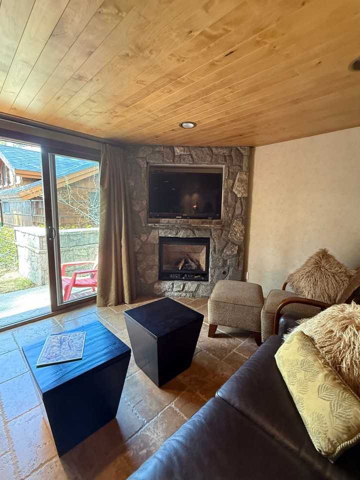 1452 Pittman Ter - Photo 5 of 13