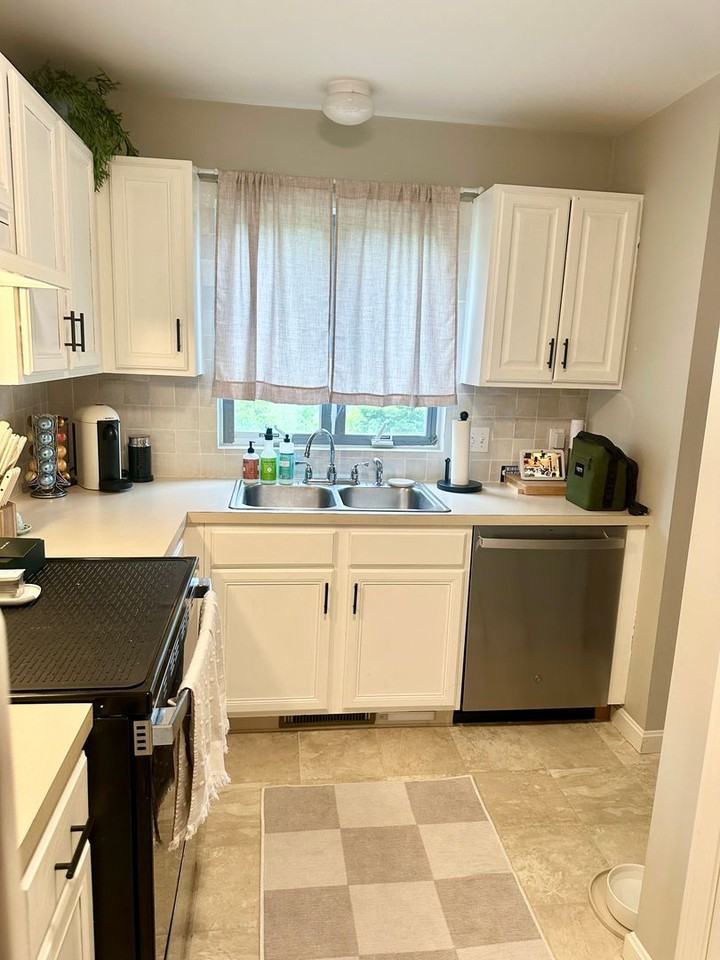 222 Fairway Dr - Photo 6 of 13