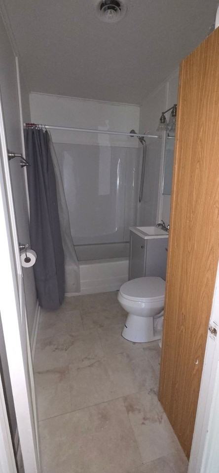 7609 Beech Ave - Photo 3 of 17