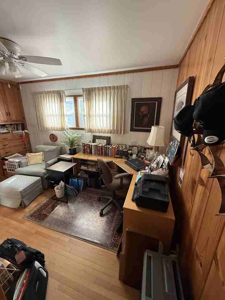 855 Pepper St - Photo 6 of 15