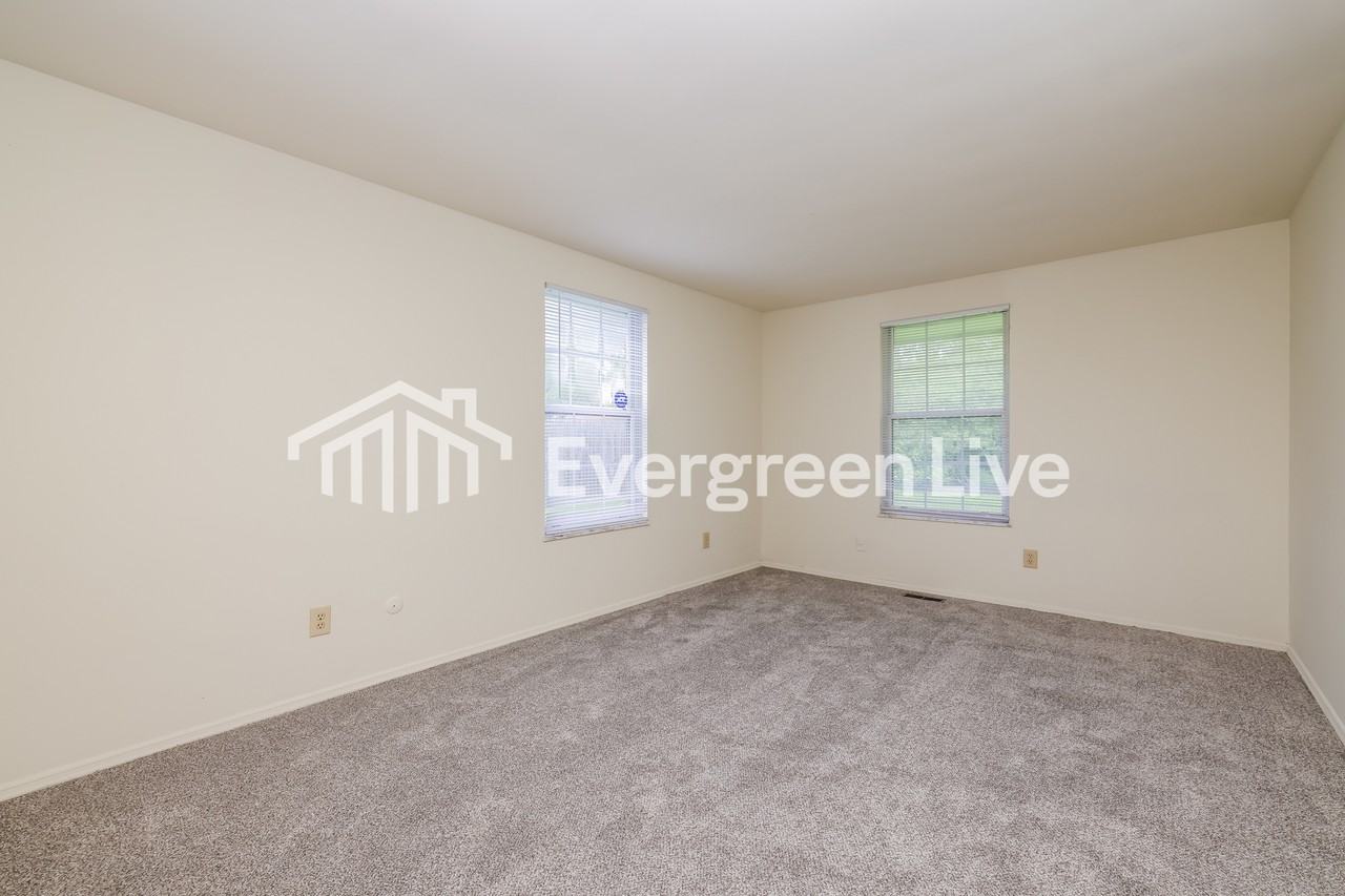 8356 Indian Mound Dr - Photo 7 of 15