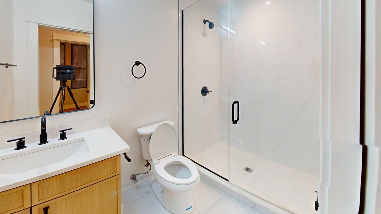 2403 N Kedzie Blvd #3 - Photo 3 of 12