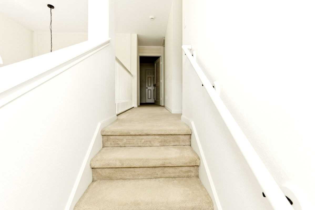 119 Baythorne - Photo 2 of 46