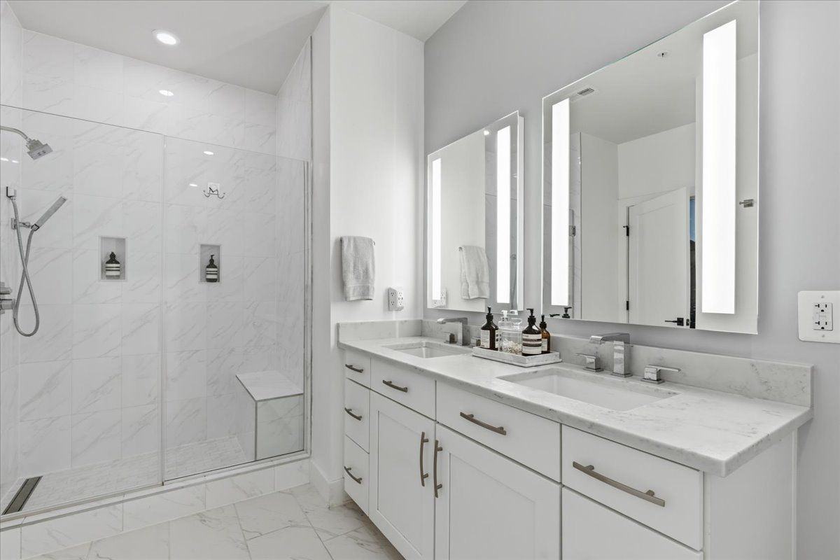 1411 Key Blvd ##206 - Photo 6 of 41
