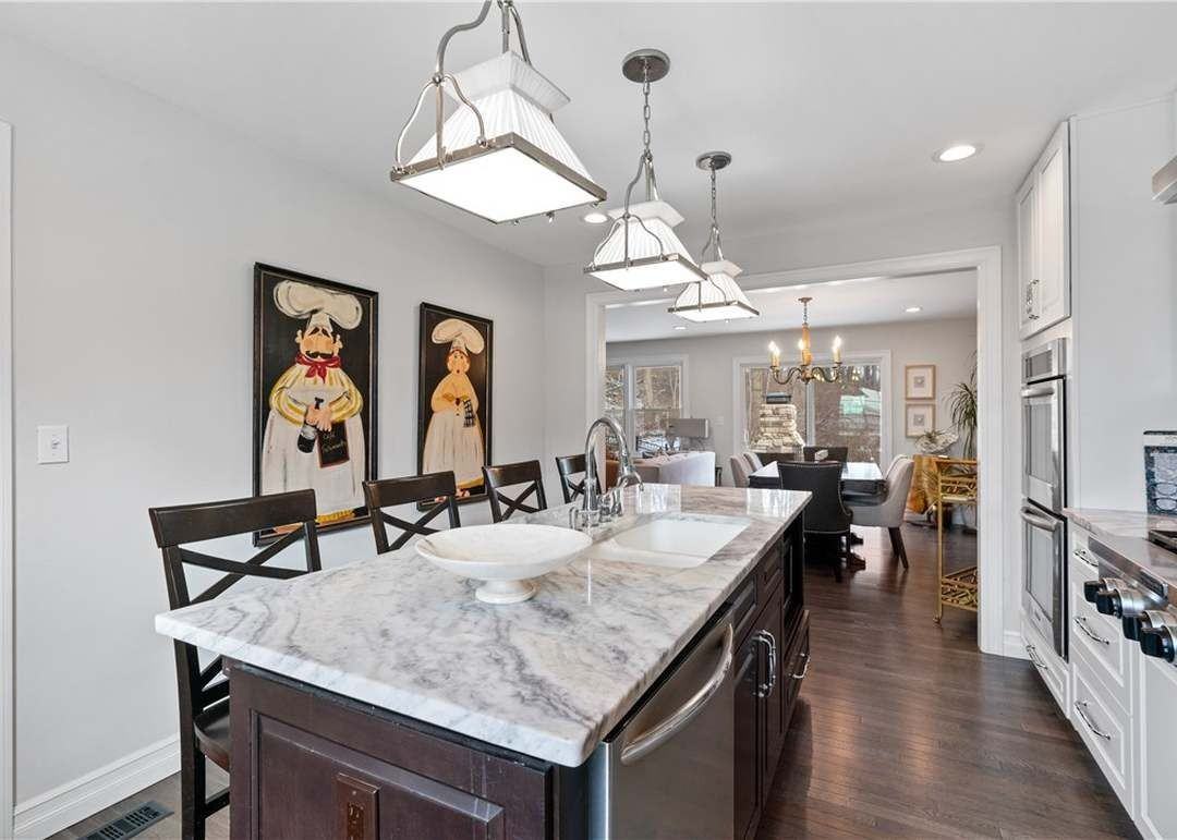 445 Shady Ridge Dr - Photo 4 of 7