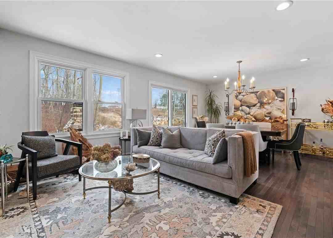 445 Shady Ridge Dr - Photo 6 of 7