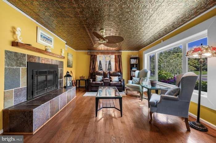 1256 Gibbsboro Rd - Photo 3 of 14
