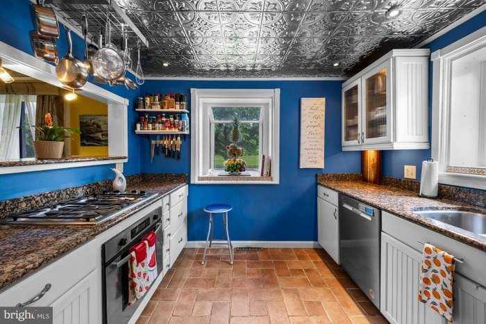 1256 Gibbsboro Rd - Photo 4 of 14