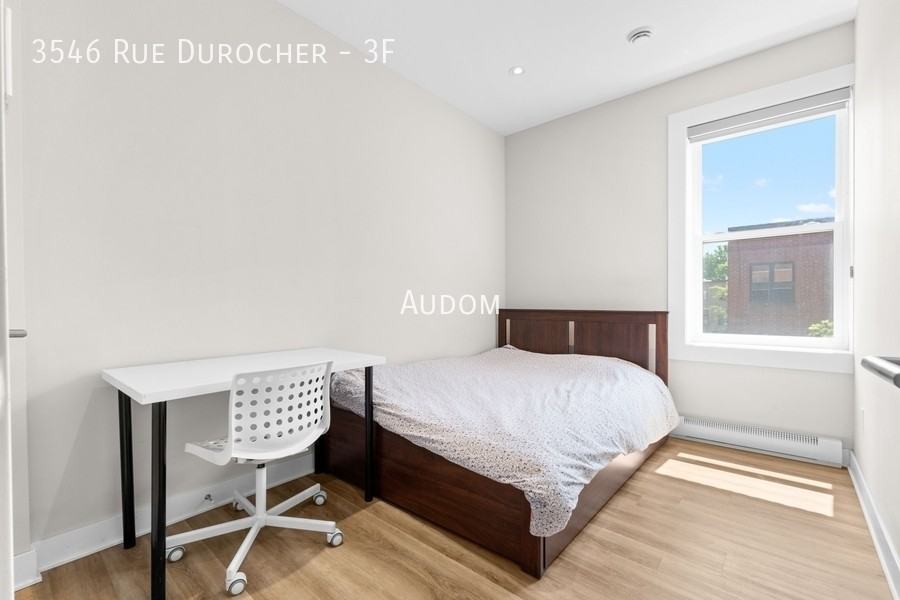 3546 Durcoher - Photo 3 of 13