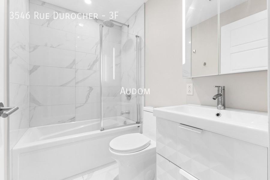 3546 Durcoher - Photo 4 of 13