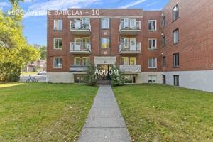 featured image of 4620 Av Barclay