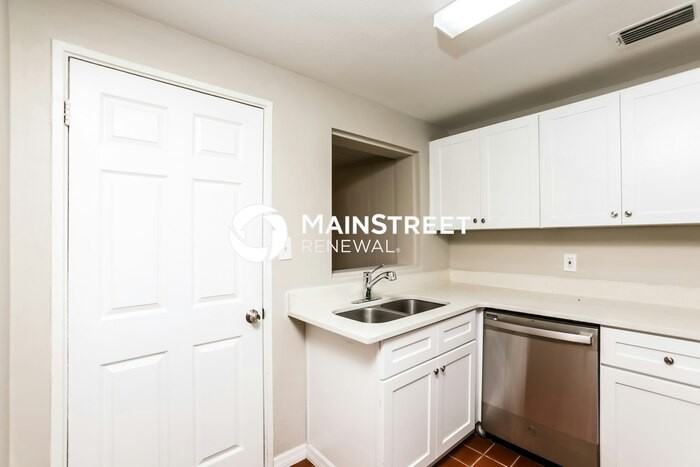 6234 Balboa Dr - Photo 5 of 16