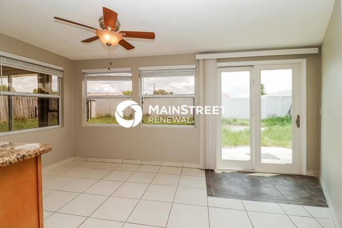 3904 Elmwood Dr - Photo 3 of 16