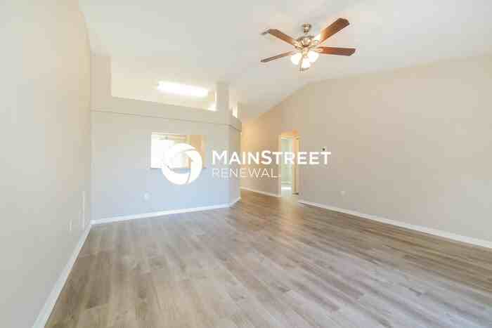 3728 Imperial Dr - Photo 3 of 16