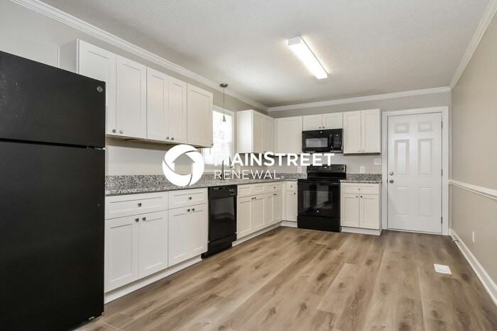 1006 Sumner Ct - Photo 7 of 17