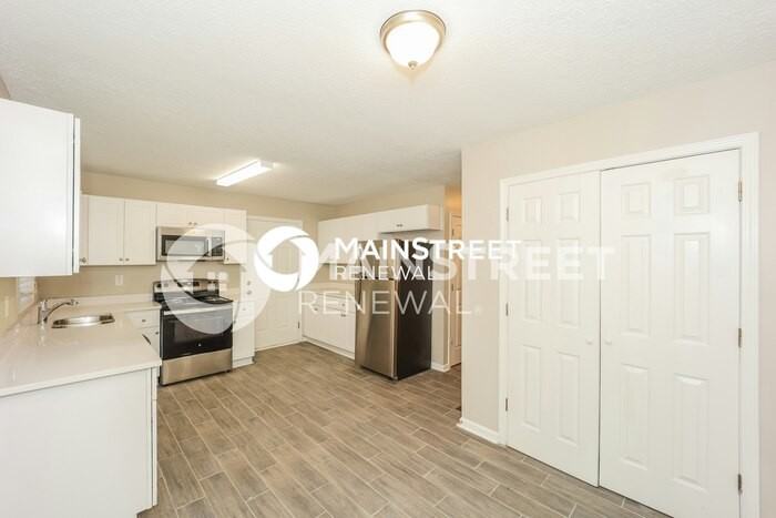 5151 Hilltop Dr - Photo 7 of 17