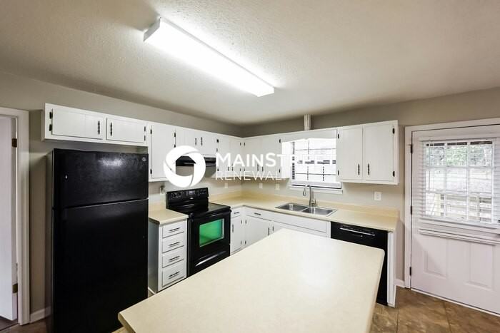 3010 Lone Oak Rd - Photo 6 of 17