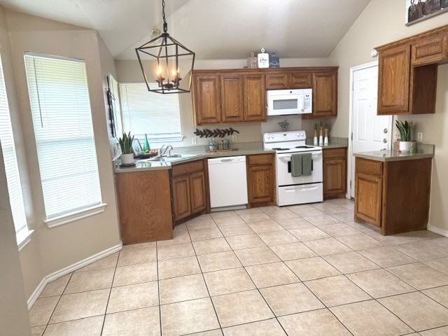 4905 Brianhill Dr - Photo 2 of 15