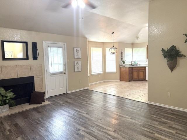 4905 Brianhill Dr - Photo 3 of 15