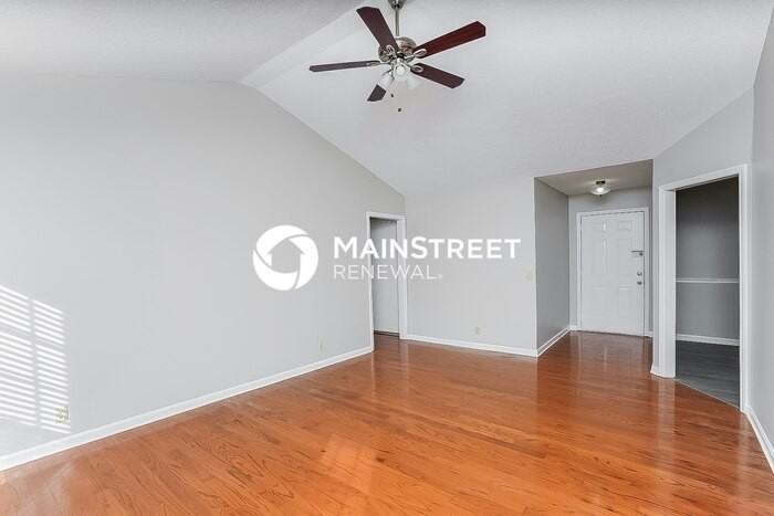 1709 Hunters Branch Rd - Photo 4 of 16