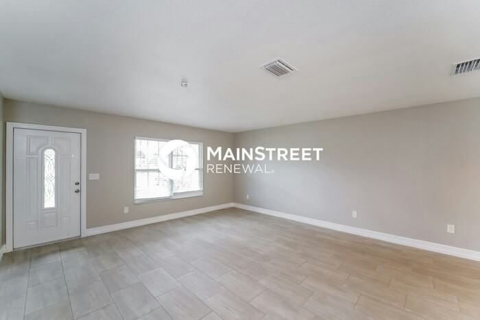 5666 Orpha St - Photo 4 of 16