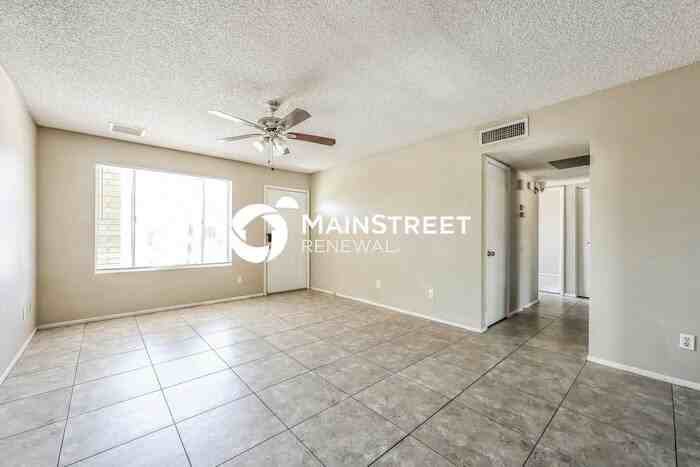 9022 N 63rd Dr - Photo 4 of 17