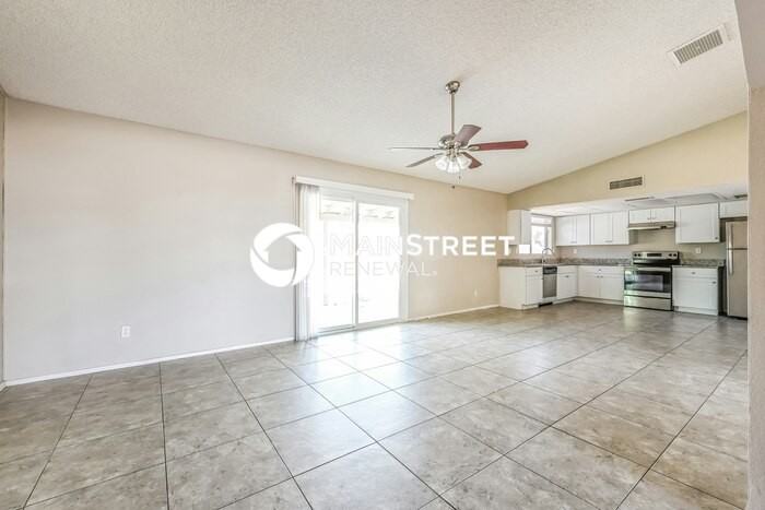 9022 N 63rd Dr - Photo 6 of 17