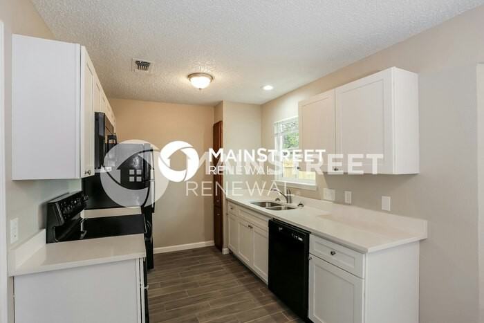 6707 Country Creek Dr - Photo 7 of 16