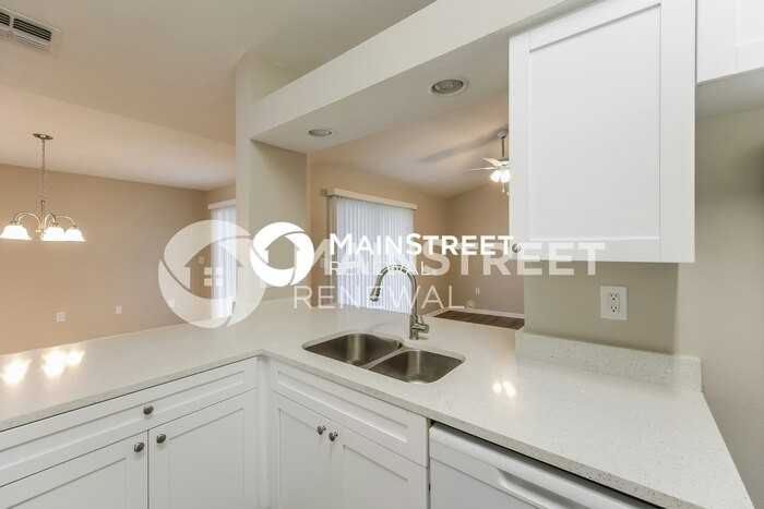 2708 27th St Sw - Photo 7 of 16