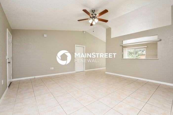 2630 Canoe Ln - Photo 4 of 16