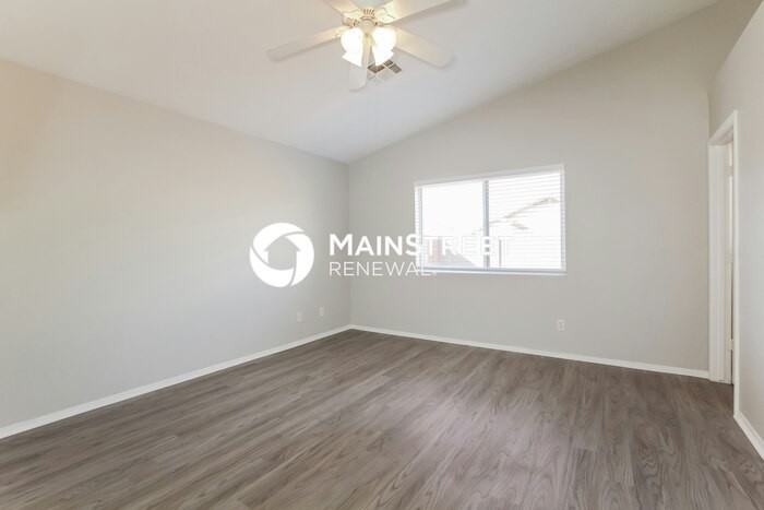 15368 W Gelding Dr - Photo 7 of 16