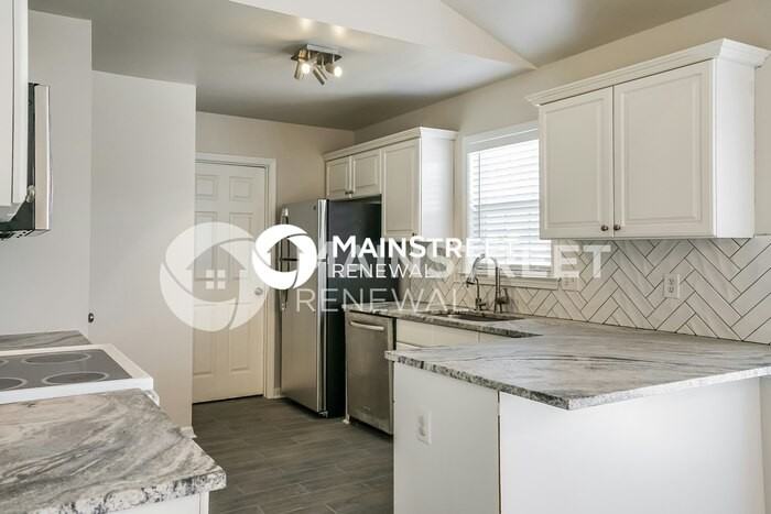 398 Water Oak Dr - Photo 7 of 16