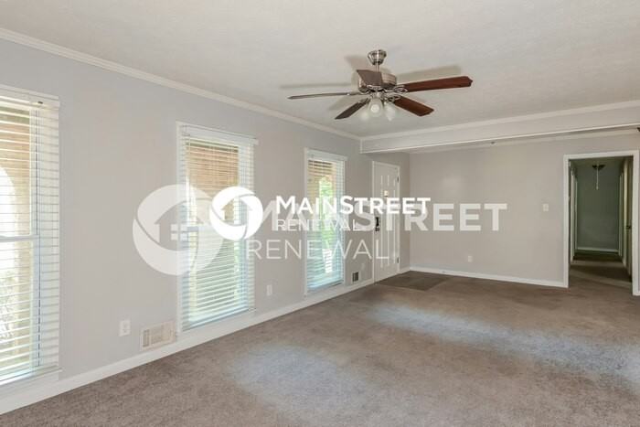 2855 Hickory Cir - Photo 7 of 17