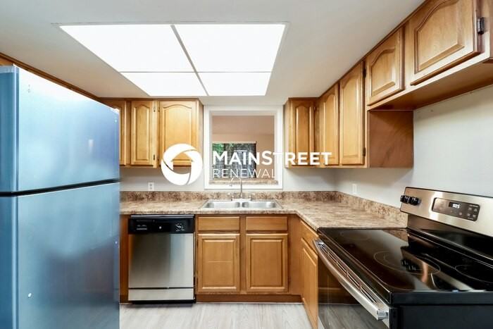 4621 Bowl St - Photo 5 of 16