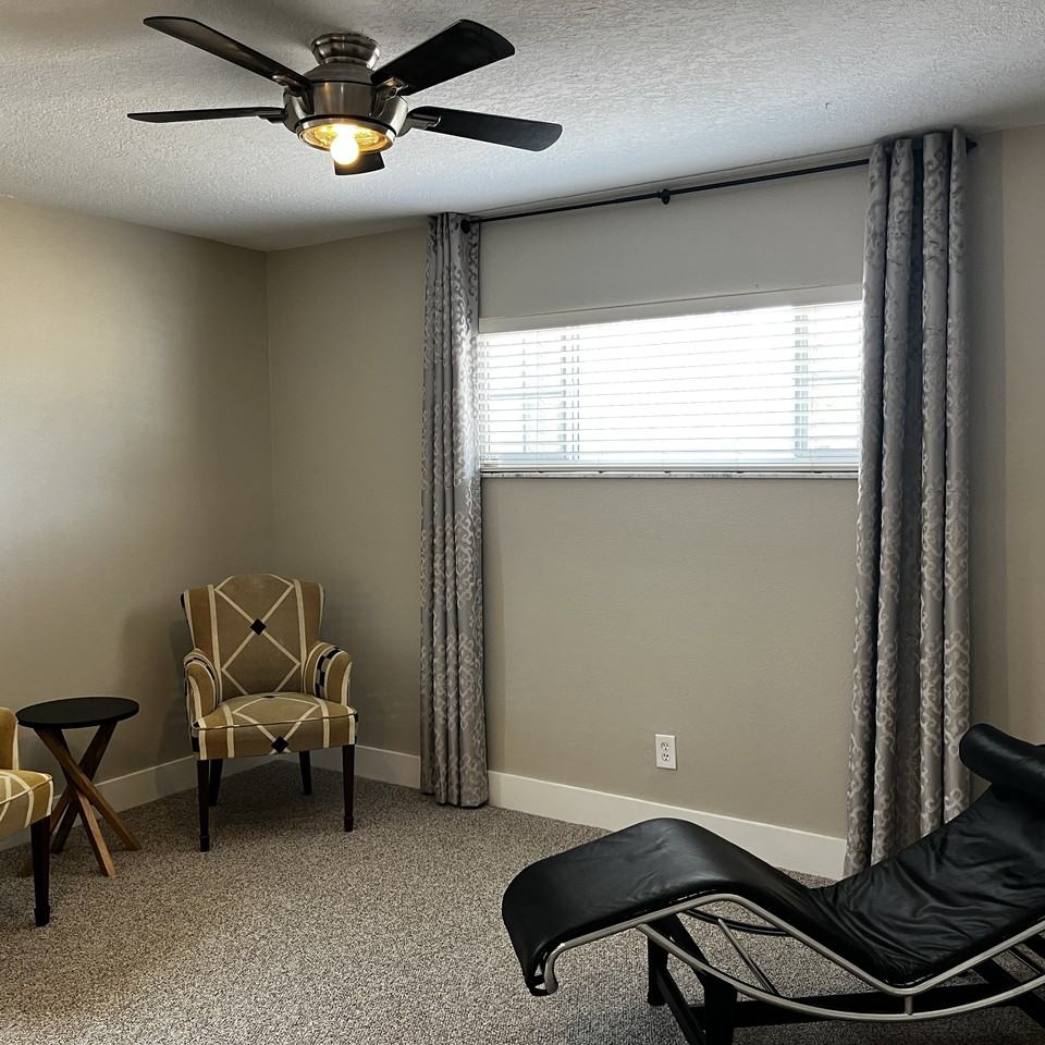 8407 Granite Place - Photo 5 of 19
