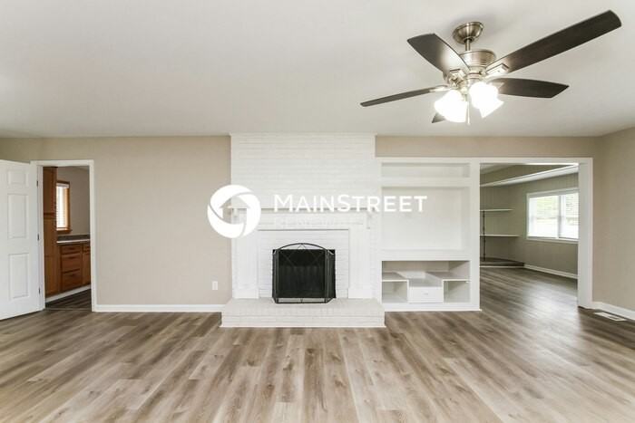 16901 Knoxwood Dr - Photo 3 of 16