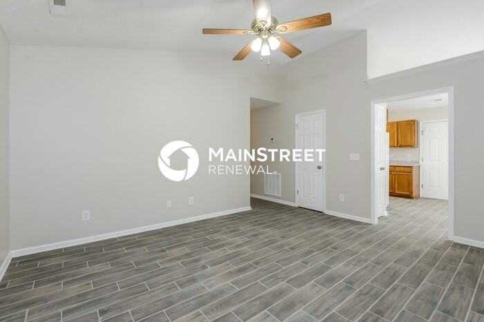 4148 Sunflower Cir - Photo 3 of 16