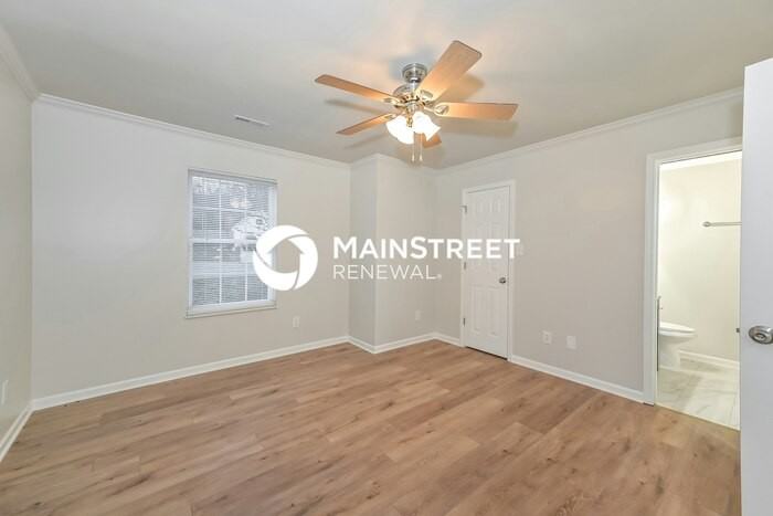 6505 Orchard Creek Ln - Photo 7 of 15