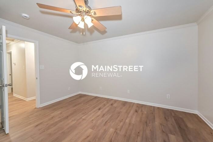 6505 Orchard Creek Ln - Photo 7 of 15
