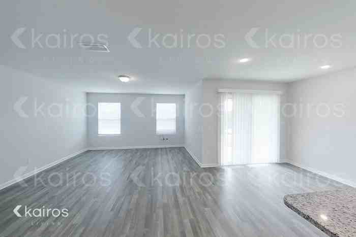 21624 Yosemite Blvd - Photo 4 of 28
