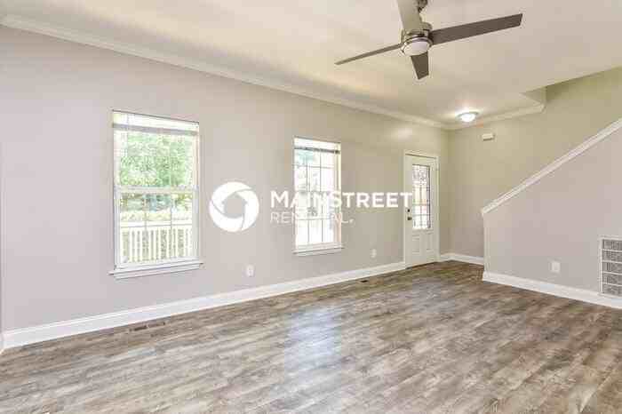 1006 Hightower Rd Nw - Photo 4 of 16