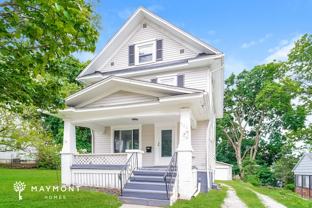 788 Saxon Ave - Photo 1 of 1